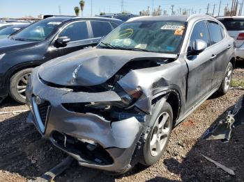  Salvage Alfa Romeo Stelvio