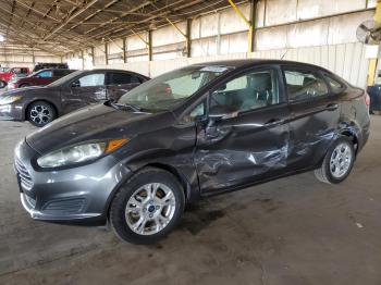  Salvage Ford Fiesta