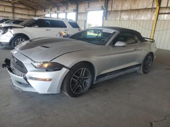 Salvage Ford Mustang