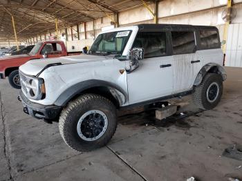  Salvage Ford Bronco