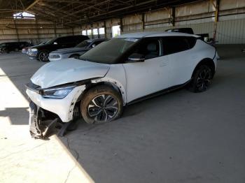  Salvage Kia EV6