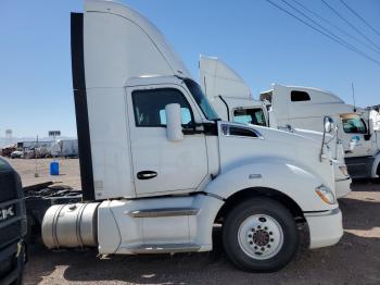  Salvage Kenworth T680