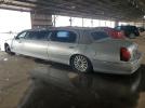 Lincoln Towncar Executive Image 9