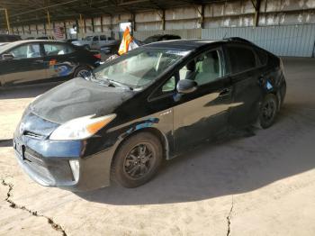  Salvage Toyota Prius
