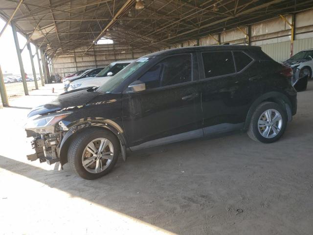  Salvage Nissan Kicks