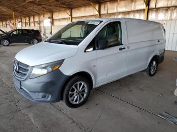  Salvage Mercedes-Benz Metris