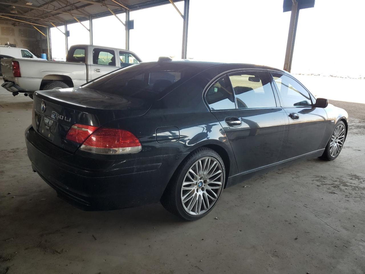 BMW 7 Series Li Image 2