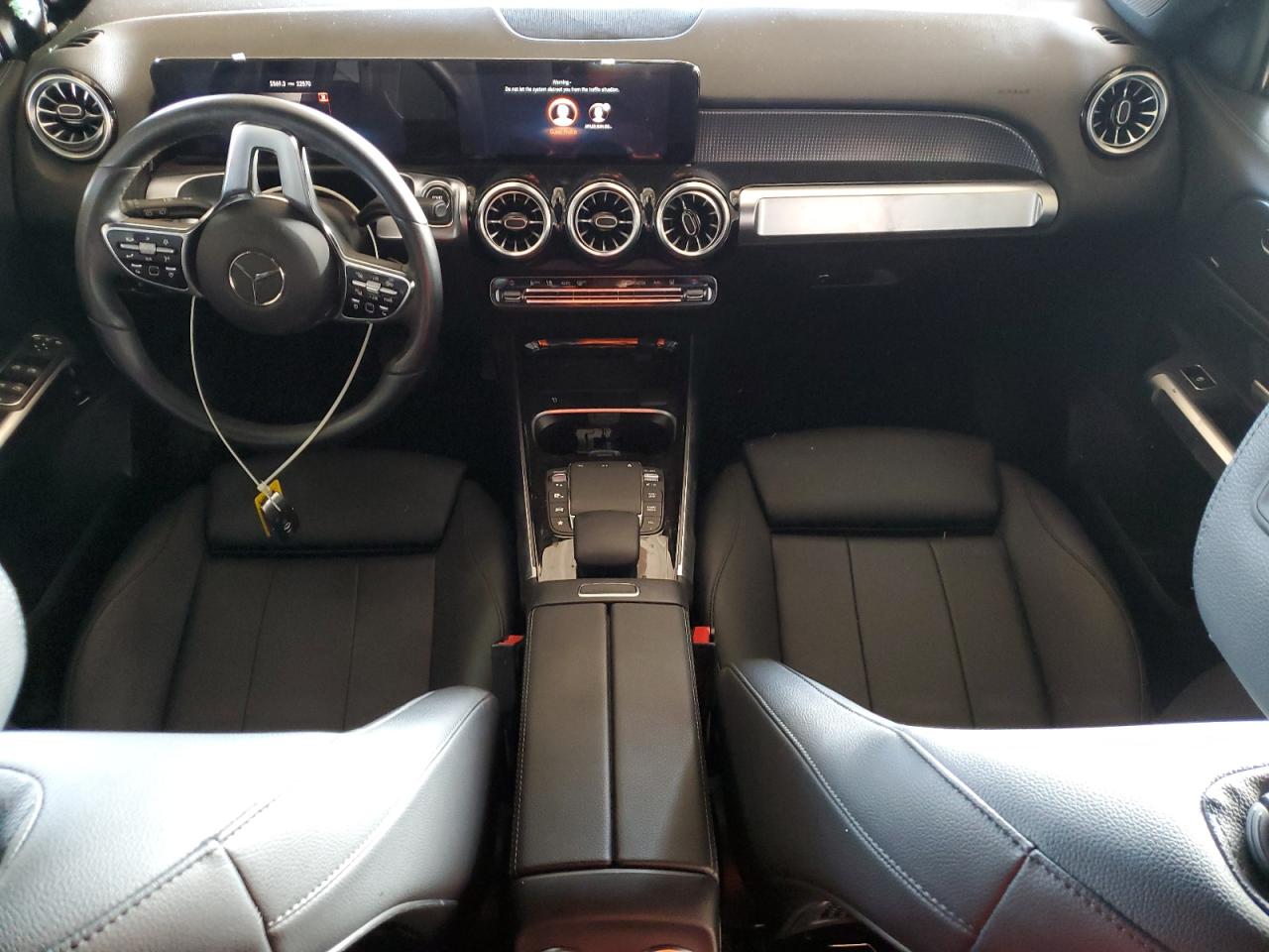 Mercedes-Benz EQB 300 4matic Image 5