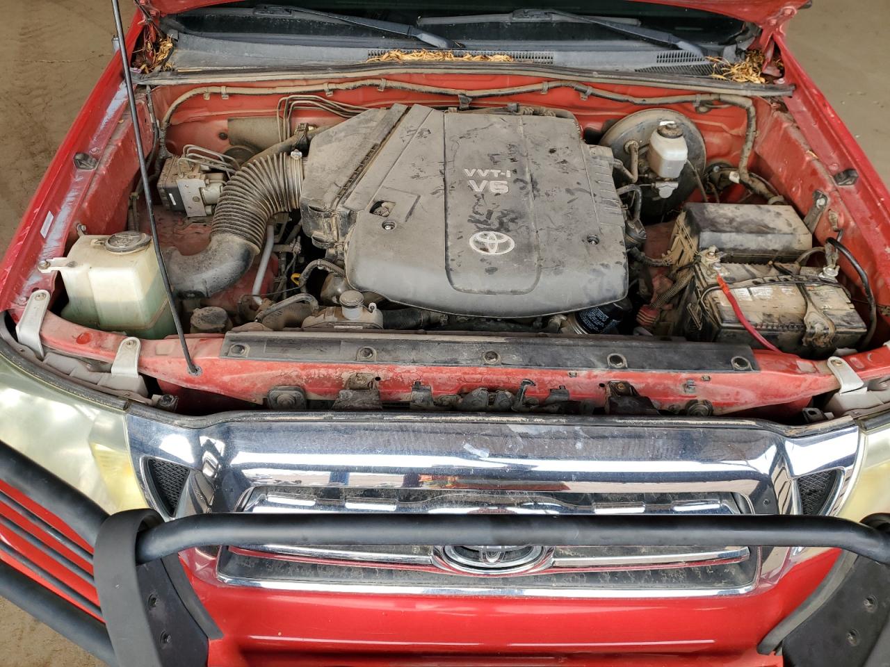 Toyota Tacoma Access Cab Image 2