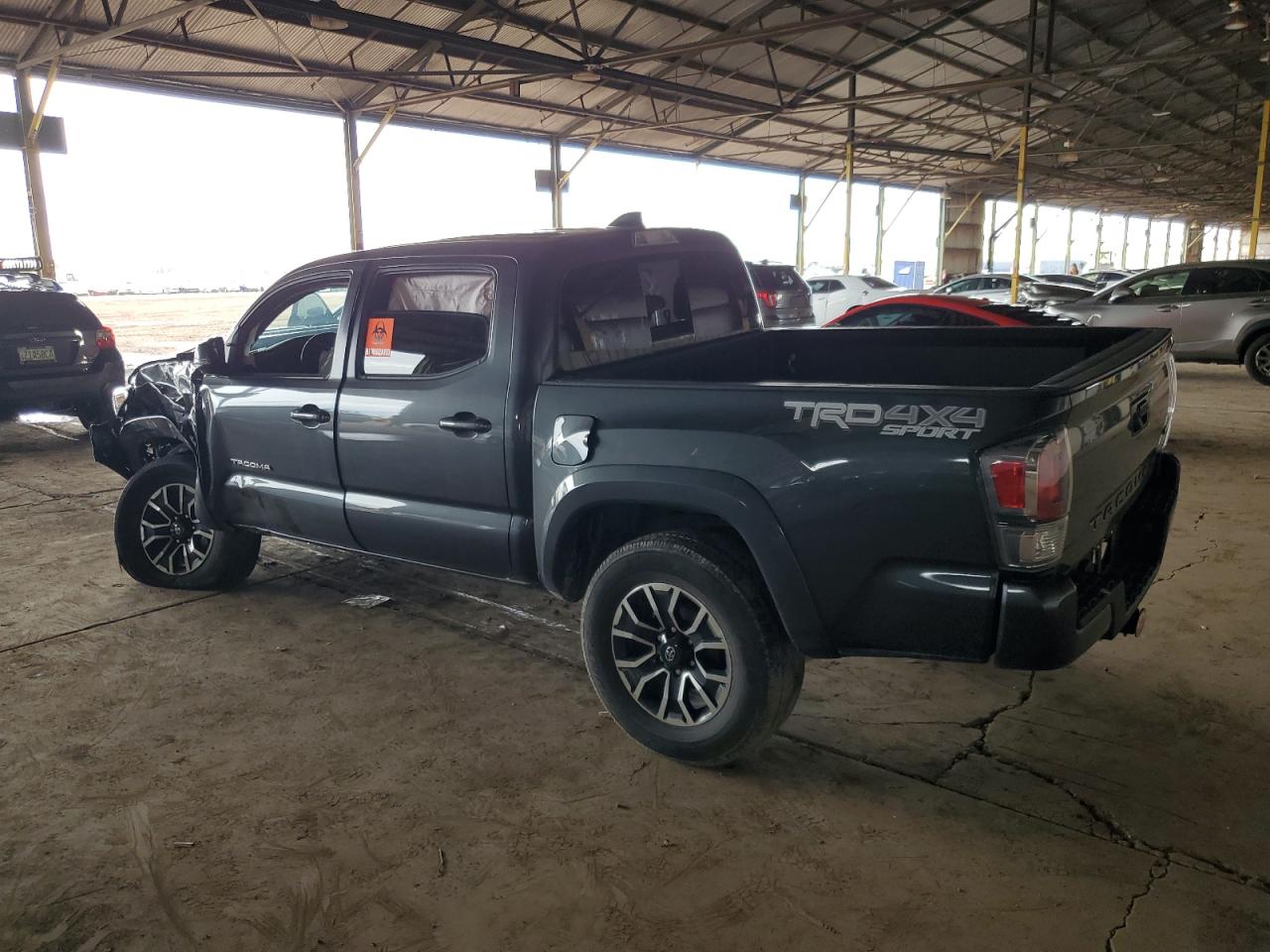Toyota Tacoma Double Cab Image 2