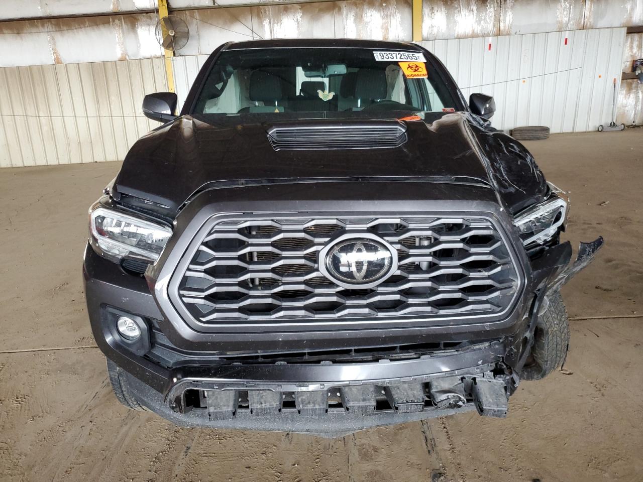 Toyota Tacoma Double Cab Image 8