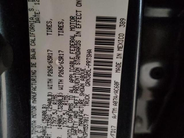 Toyota Tacoma Double Cab Image 9