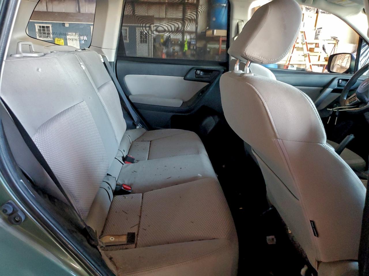 Subaru Forester 2.5i Image 11