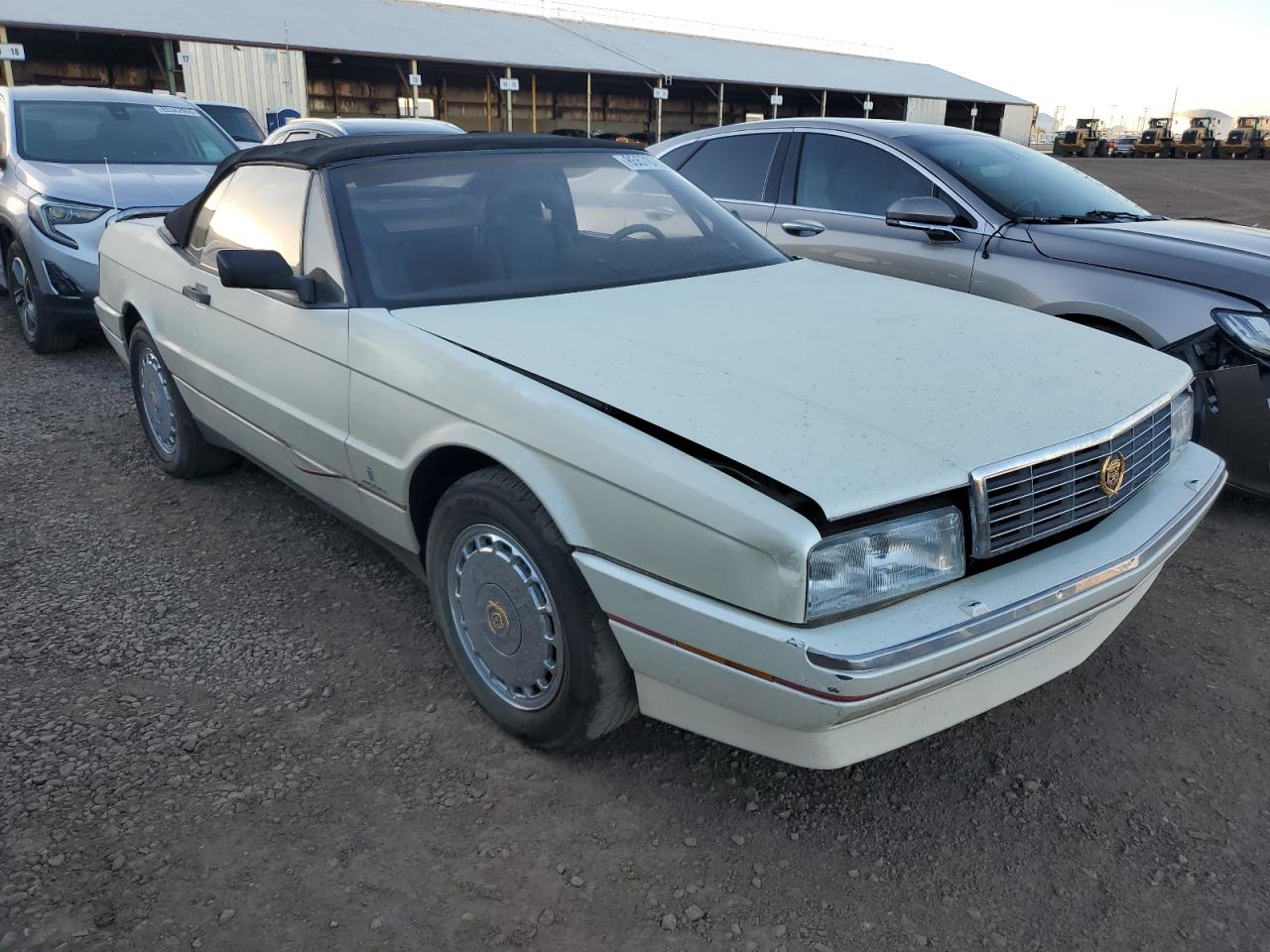 Cadillac Allante Image 3