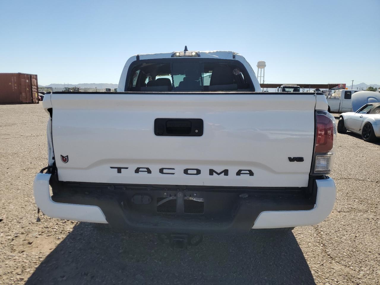Toyota Tacoma Double Cab Image 7