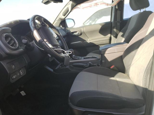 Toyota Tacoma Double Cab Image 11