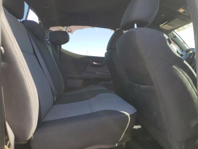 Toyota Tacoma Double Cab Image 4