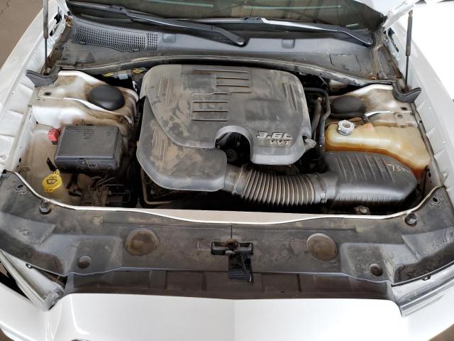 Dodge Charger Se Image 10