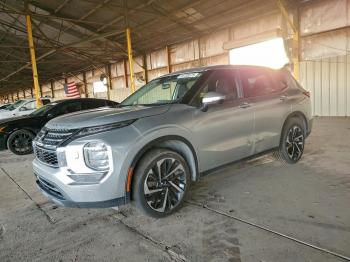  Salvage Mitsubishi Outlander