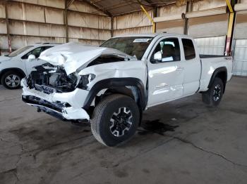  Salvage Toyota Tacoma