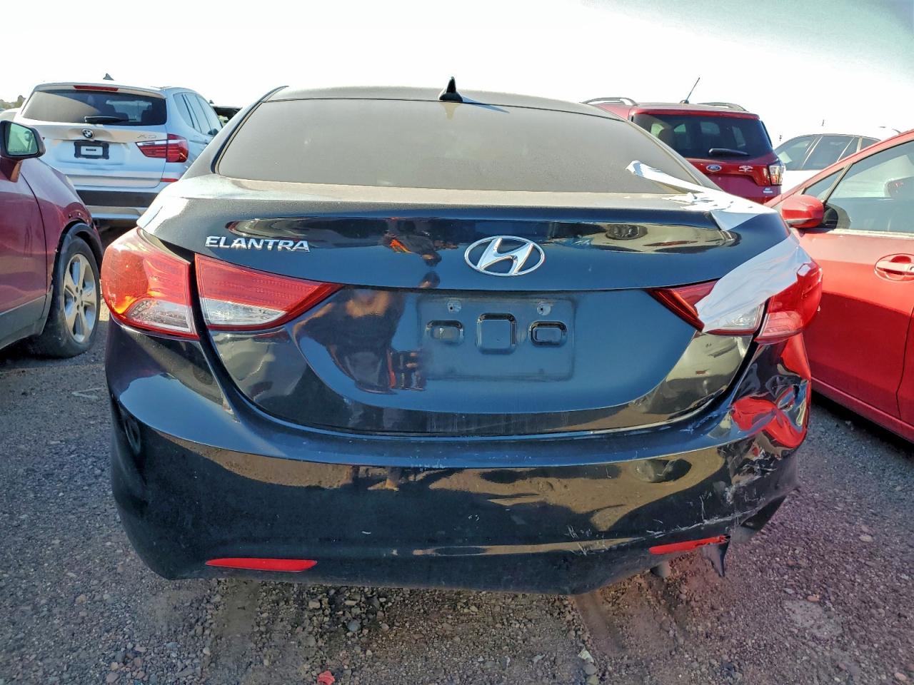 Hyundai ELANTRA Gls Image 12