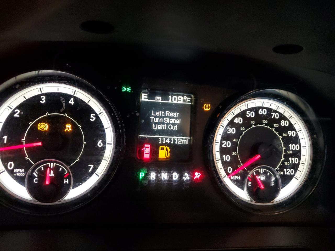 Ram 1500 Slt Image 9