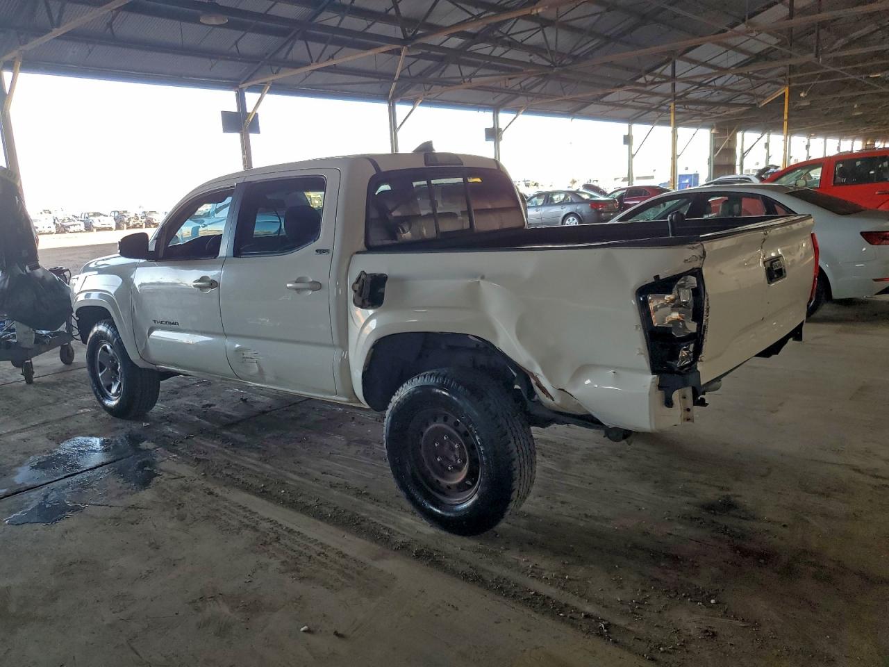 Toyota Tacoma Double Cab Image 10
