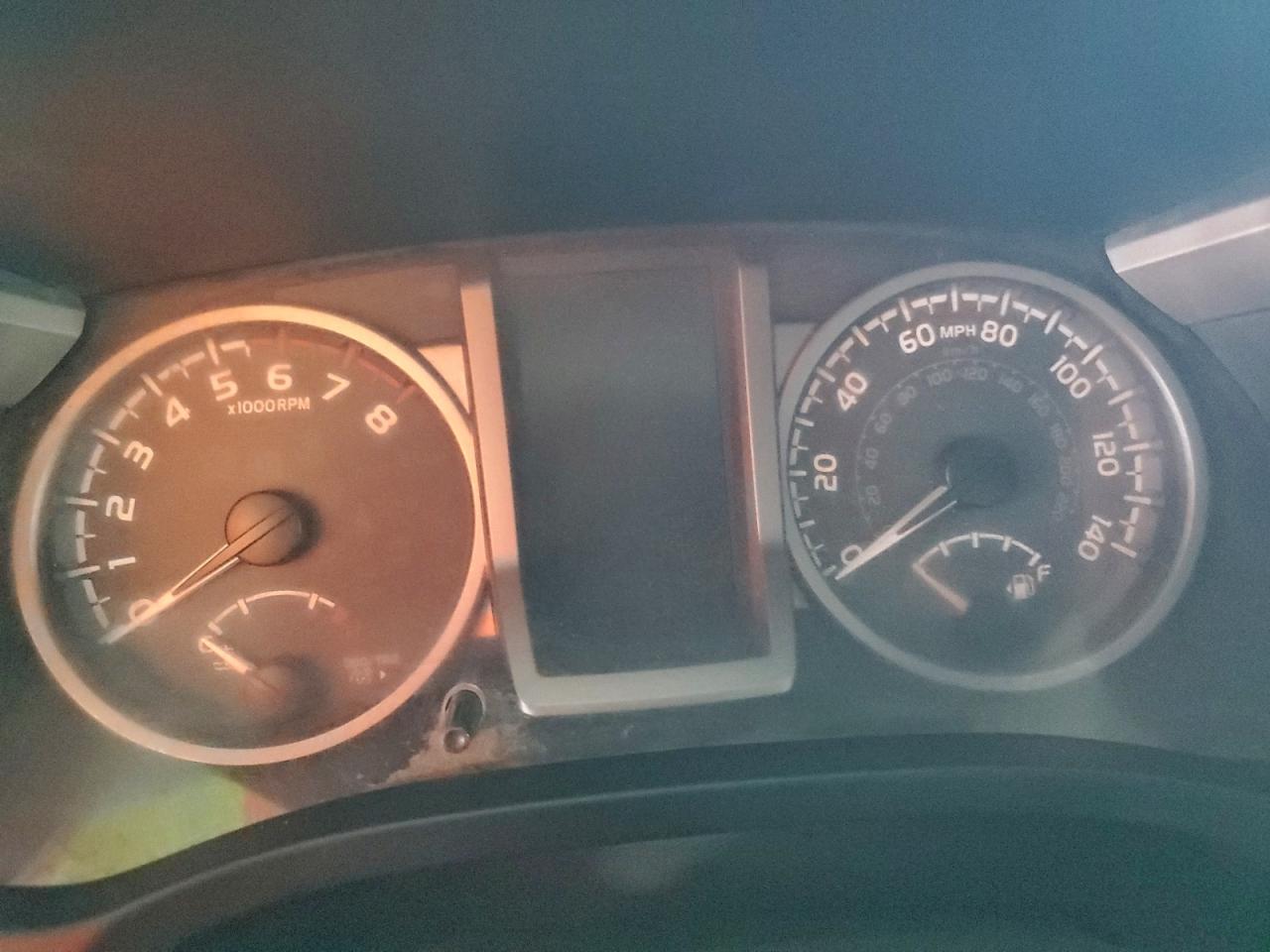 Toyota Tacoma Double Cab Image 2