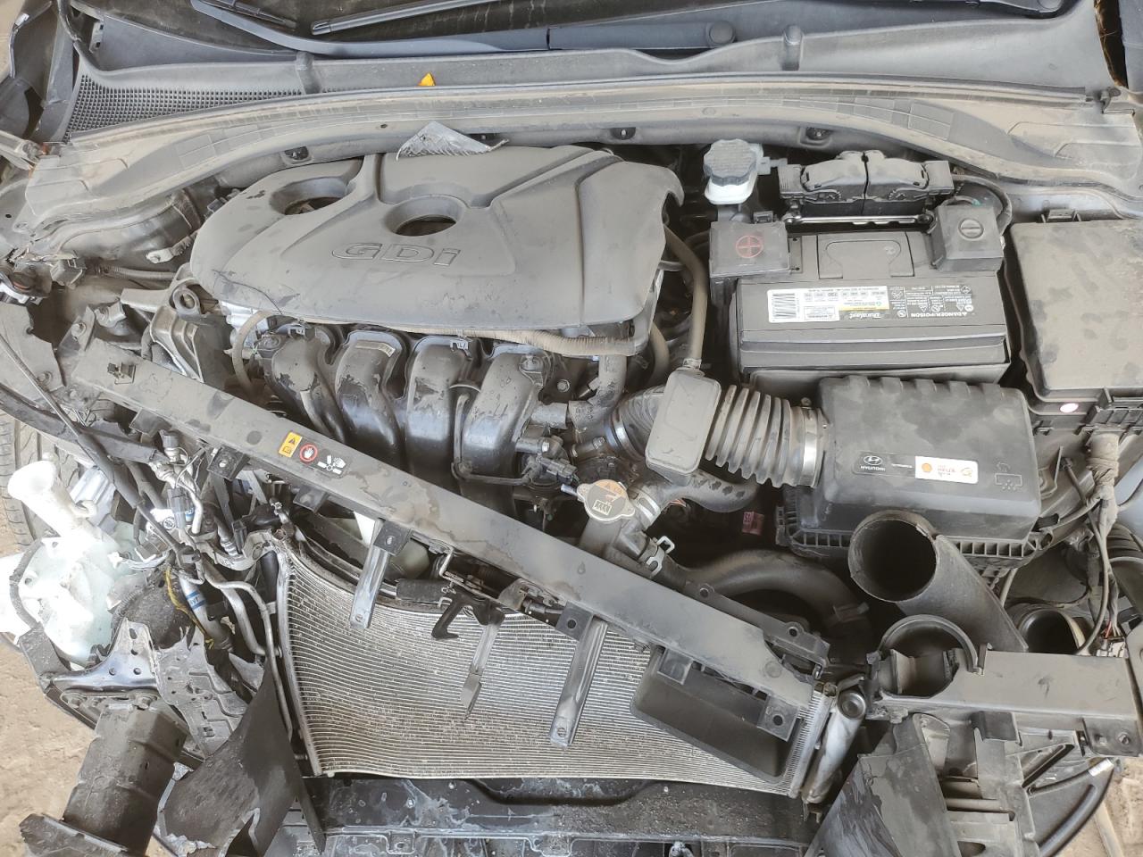 Hyundai ELANTRA Image 7