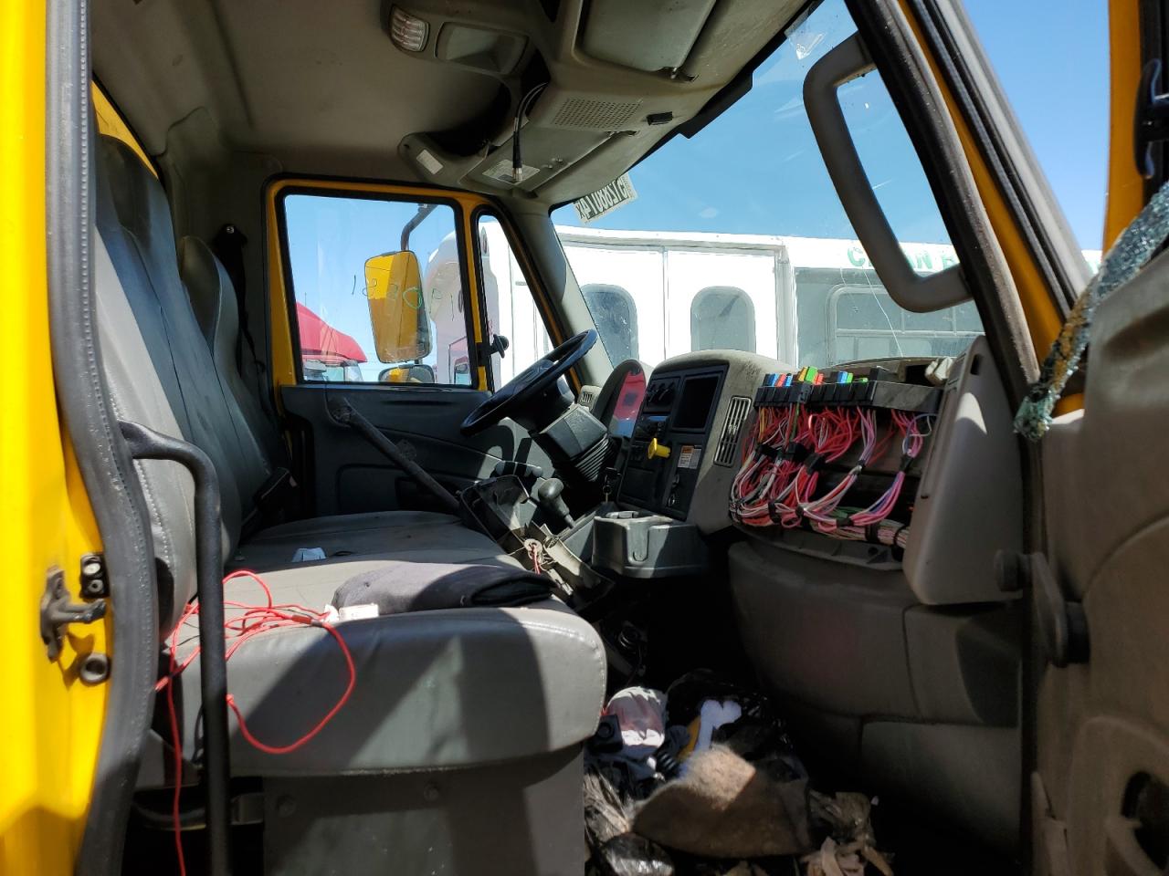 International 4000 Serie 4300 Image 4