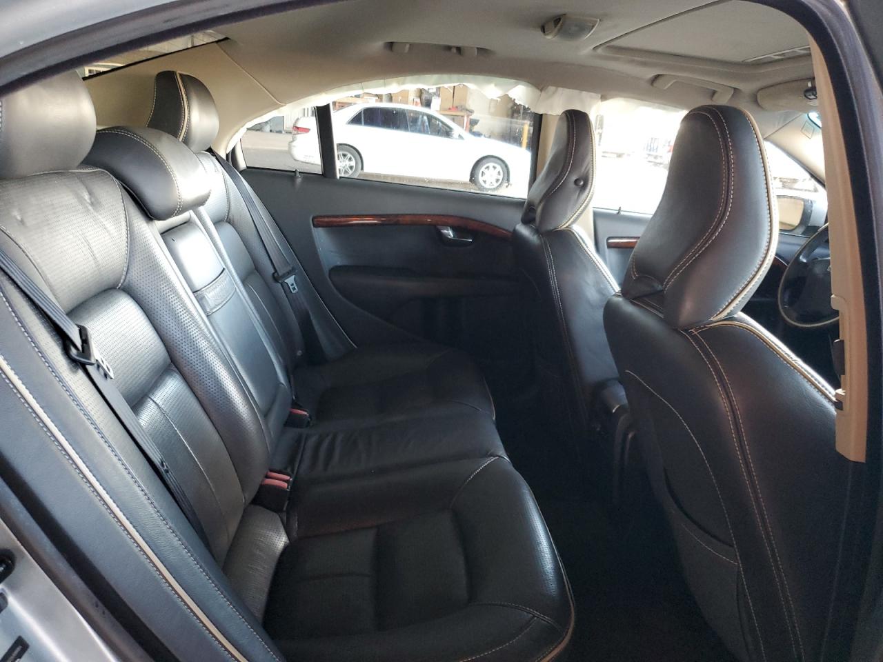 Volvo S80 T6 Image 10