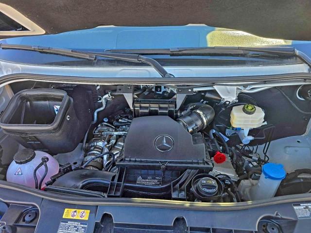 Mercedes-Benz Sprinter 3500 Image 5