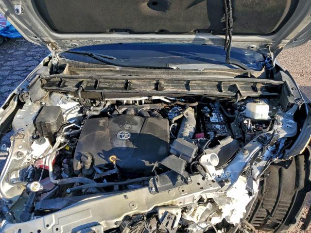 Toyota Highlander L Image 3