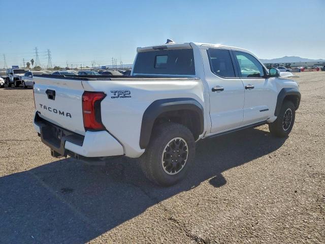 Toyota Tacoma Double Cab Image 8