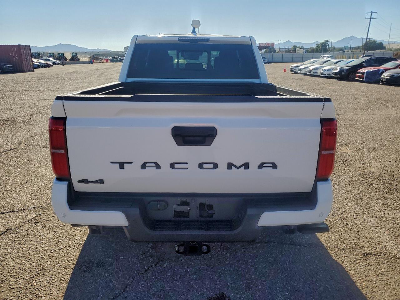 Toyota Tacoma Double Cab Image 6