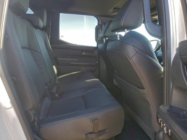 Toyota Tacoma Double Cab Image 10