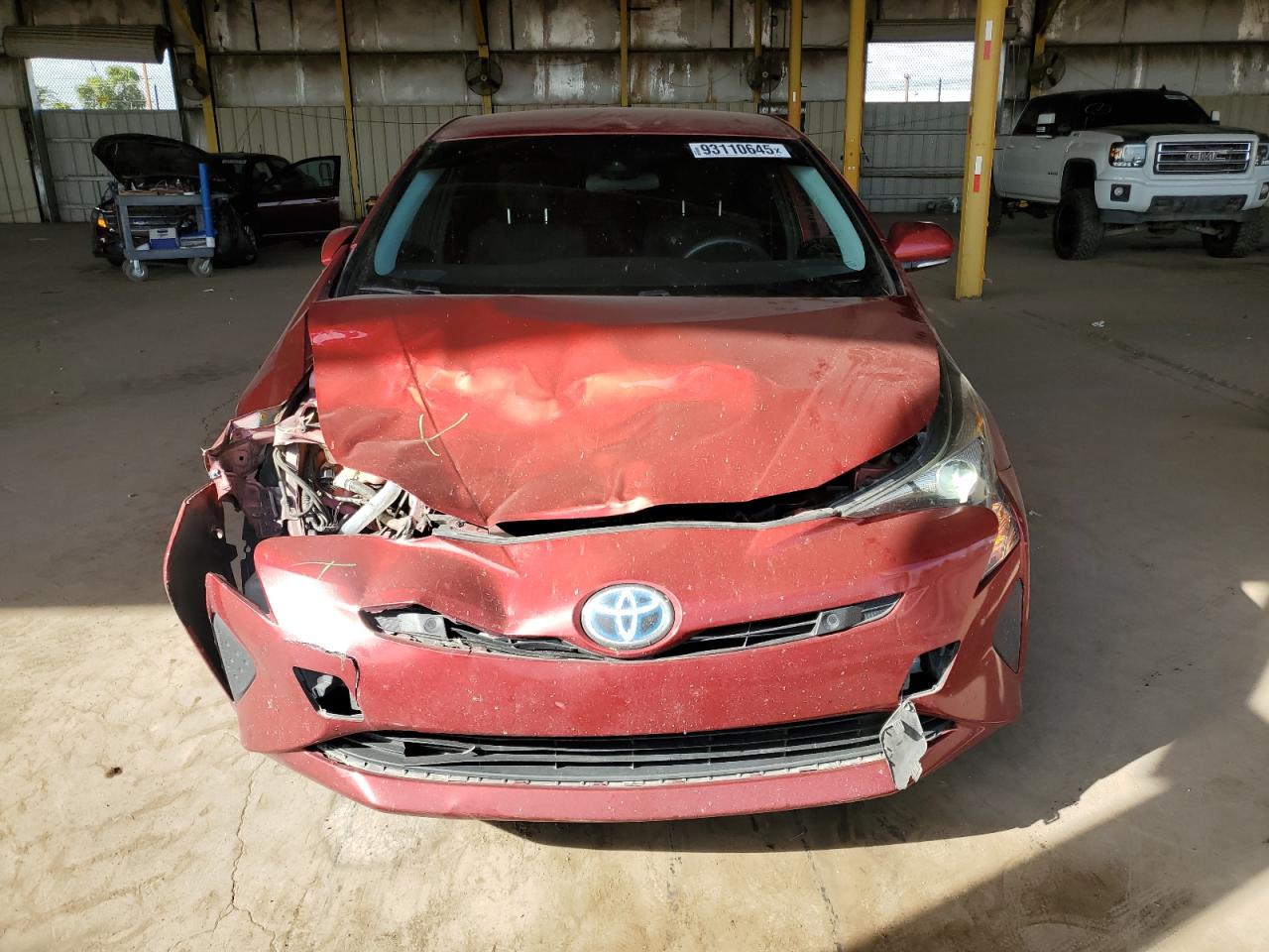 Toyota Prius Image 10
