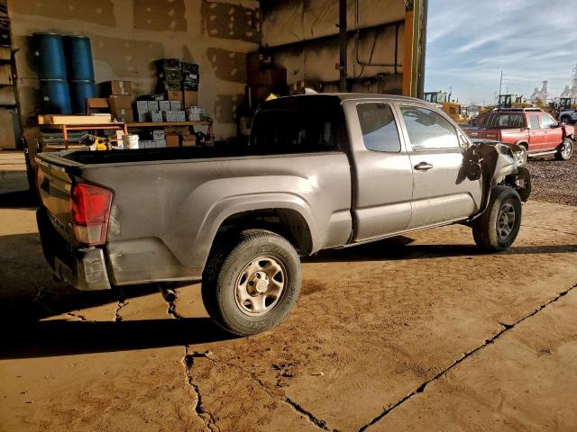 Toyota Tacoma Access Cab Image 5