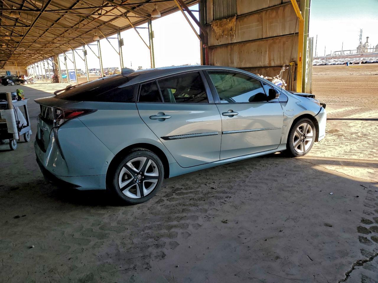 Toyota Prius Image 2