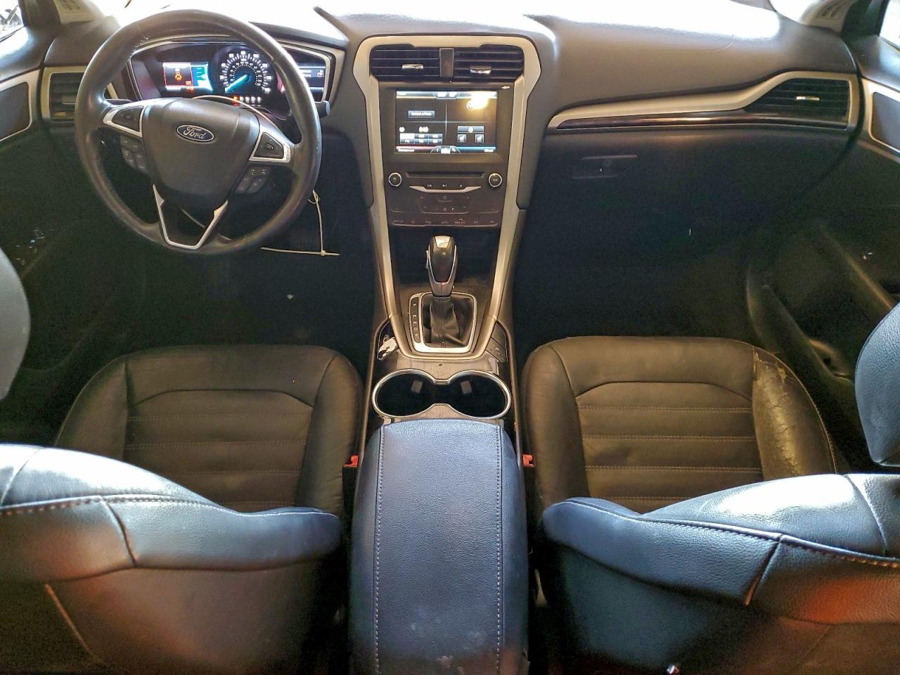 Ford Fusion Se Image 11