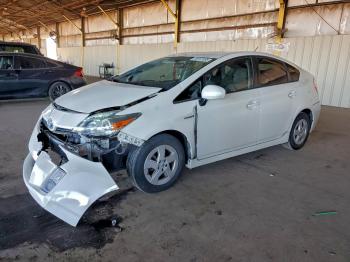  Salvage Toyota Prius