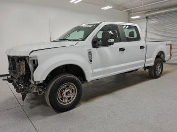  Salvage Ford F-250