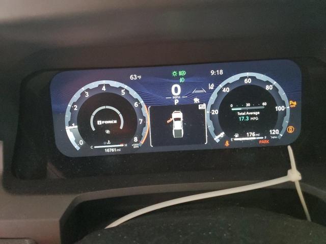 Toyota Tacoma Double Cab Image 7