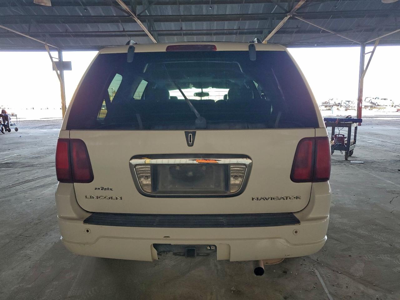 Lincoln Navigator Image 6