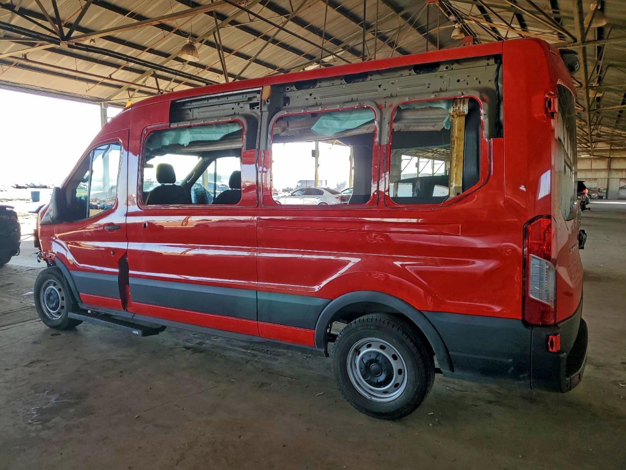 Ford Transit T-350 Image 5