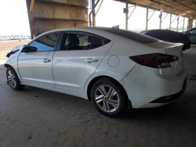Hyundai ELANTRA Sel Image 2