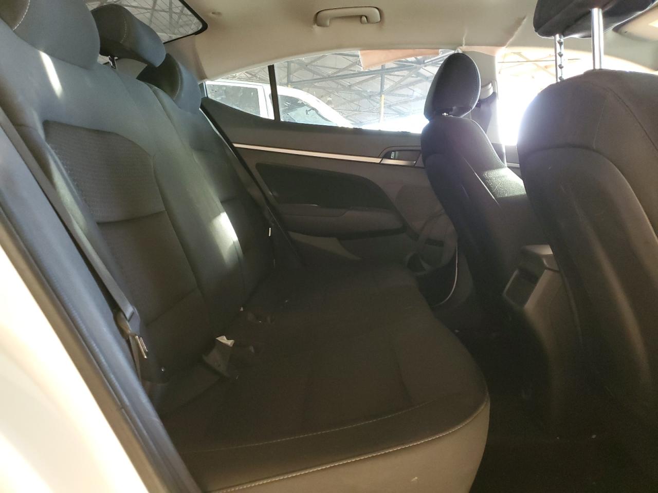 Hyundai ELANTRA Sel Image 8