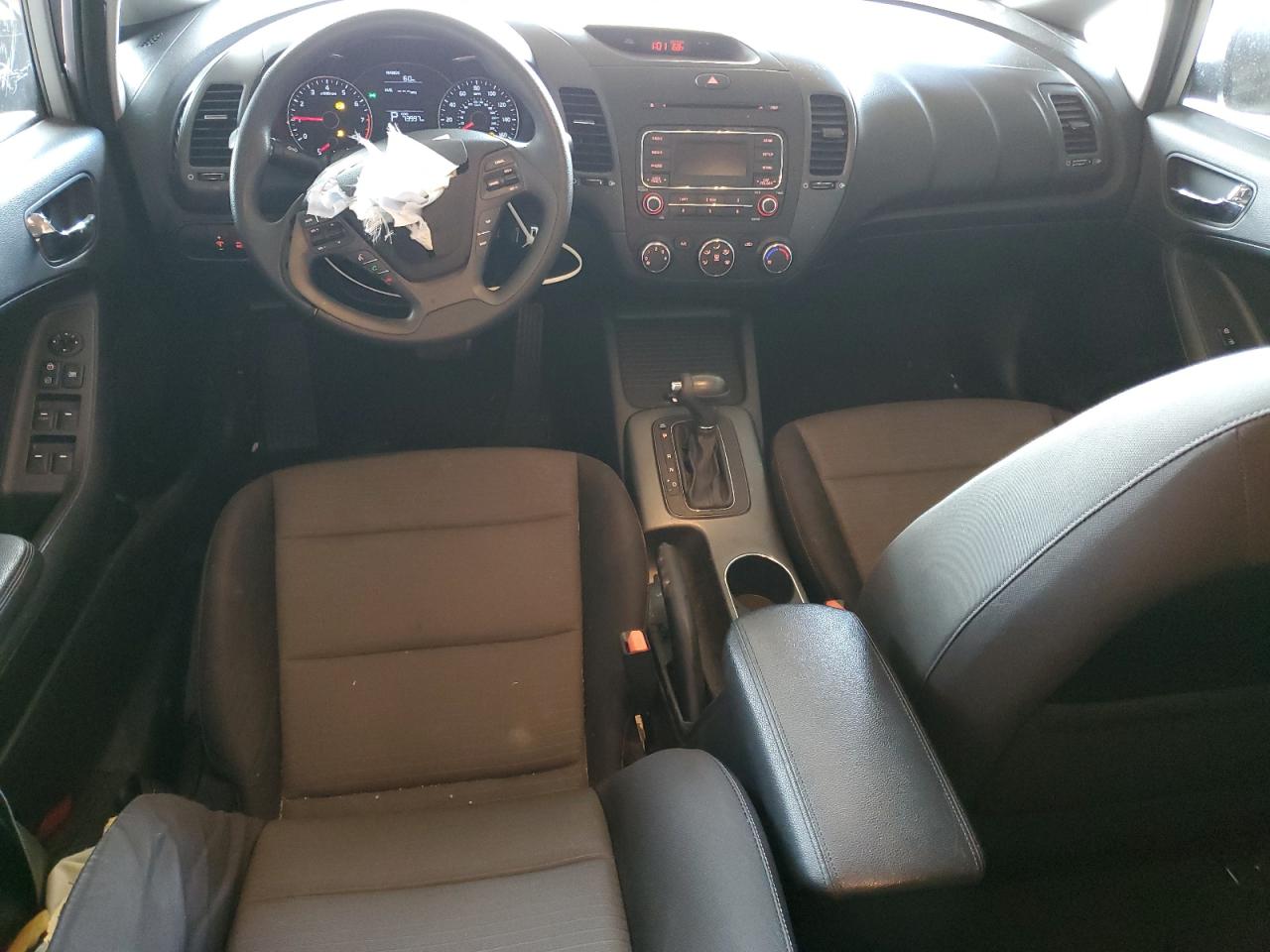 Kia Forte Lx Image 9