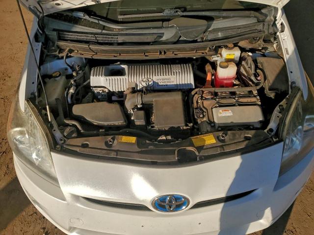 Toyota Prius Image 10