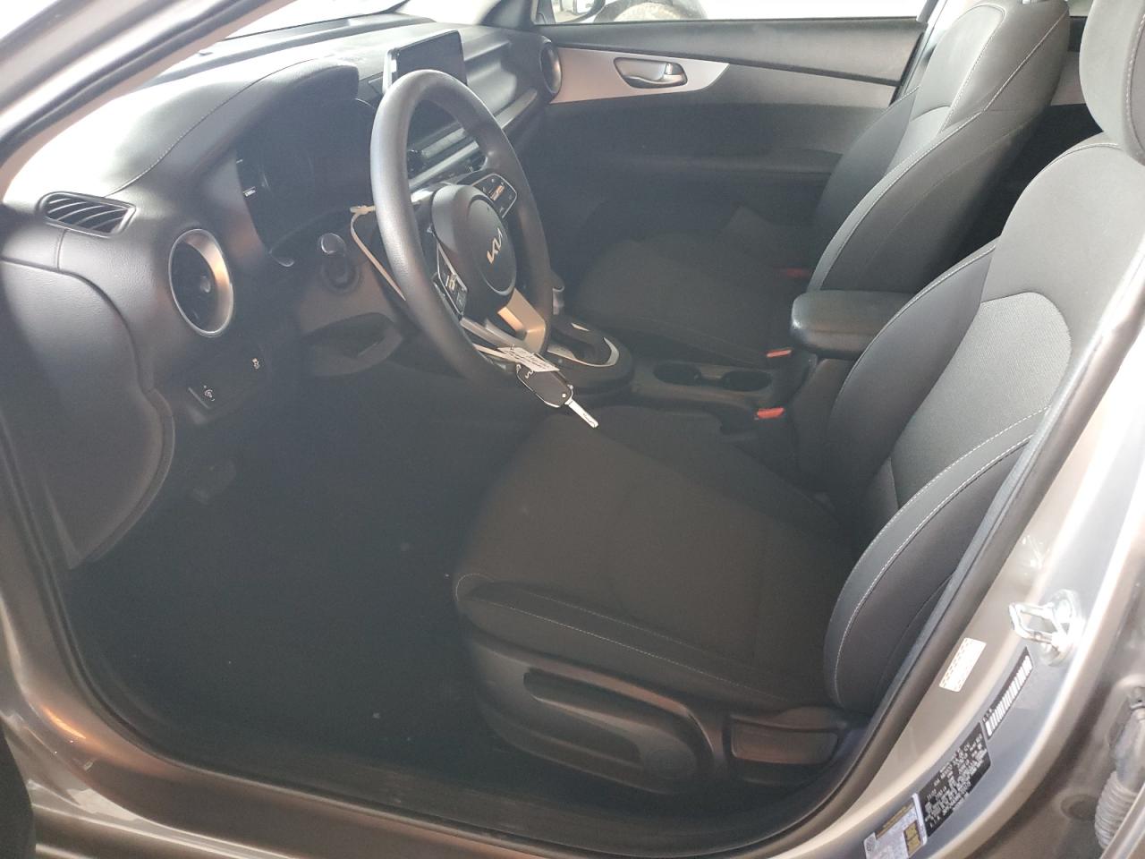 Kia Forte Lx Image 3